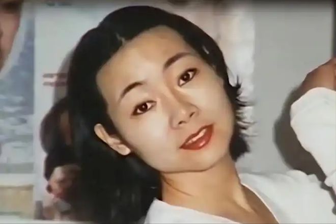 饭帅气丈夫甘当“家庭主夫”把她宠成宝开元棋牌app结婚34年只生孩子不做