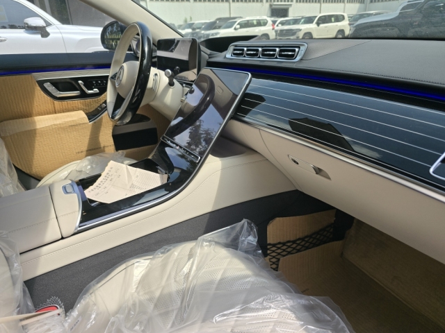 驰S500出色的静谧性营造豪华行驶质感开元棋牌试玩全新2025款平行进口奔(图10)